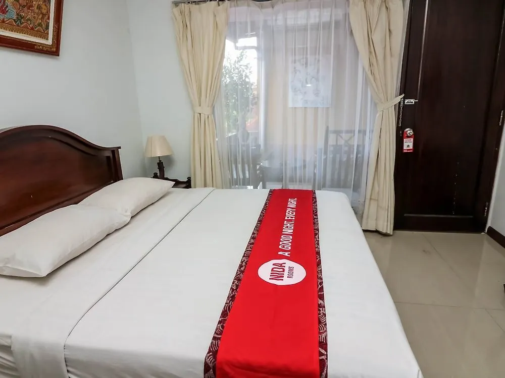 Legian Beach Hotel Kuta Lombok 2*,  Indonézia