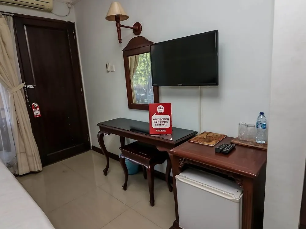 Legian Beach Hotel Kuta